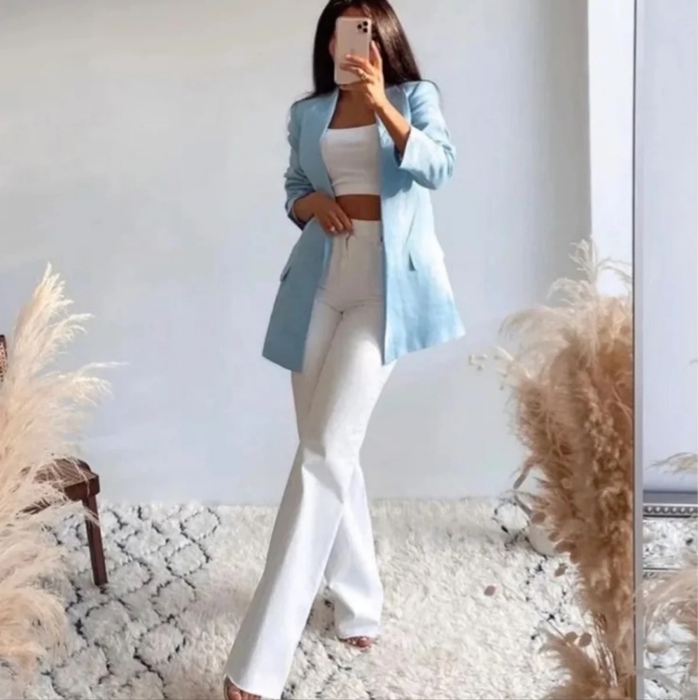 Zara high rise flare jeans 👖 😍